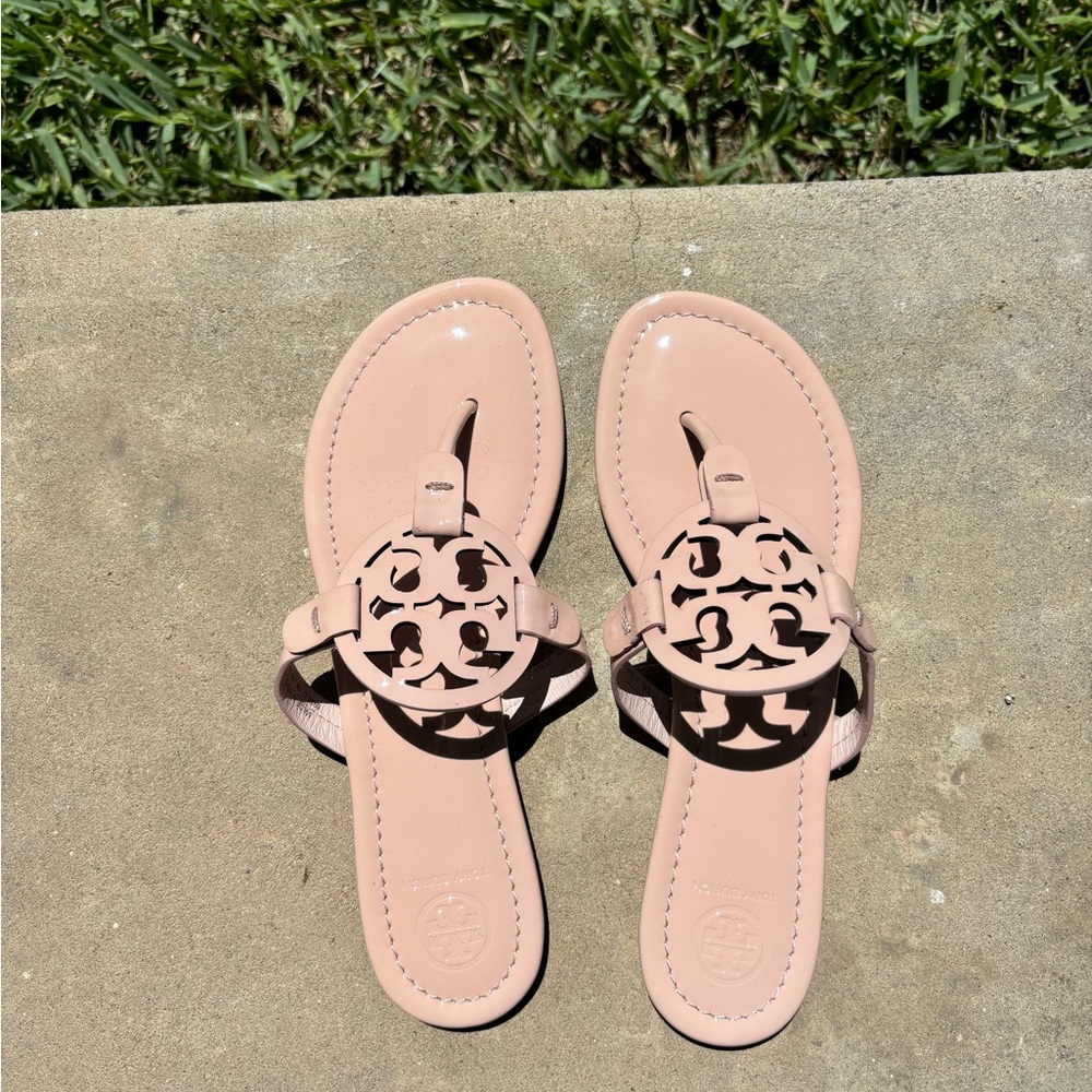 NEW -  TORY BURCH - MILLER SANDAL - 8 1/2 - Picture 7 of 7